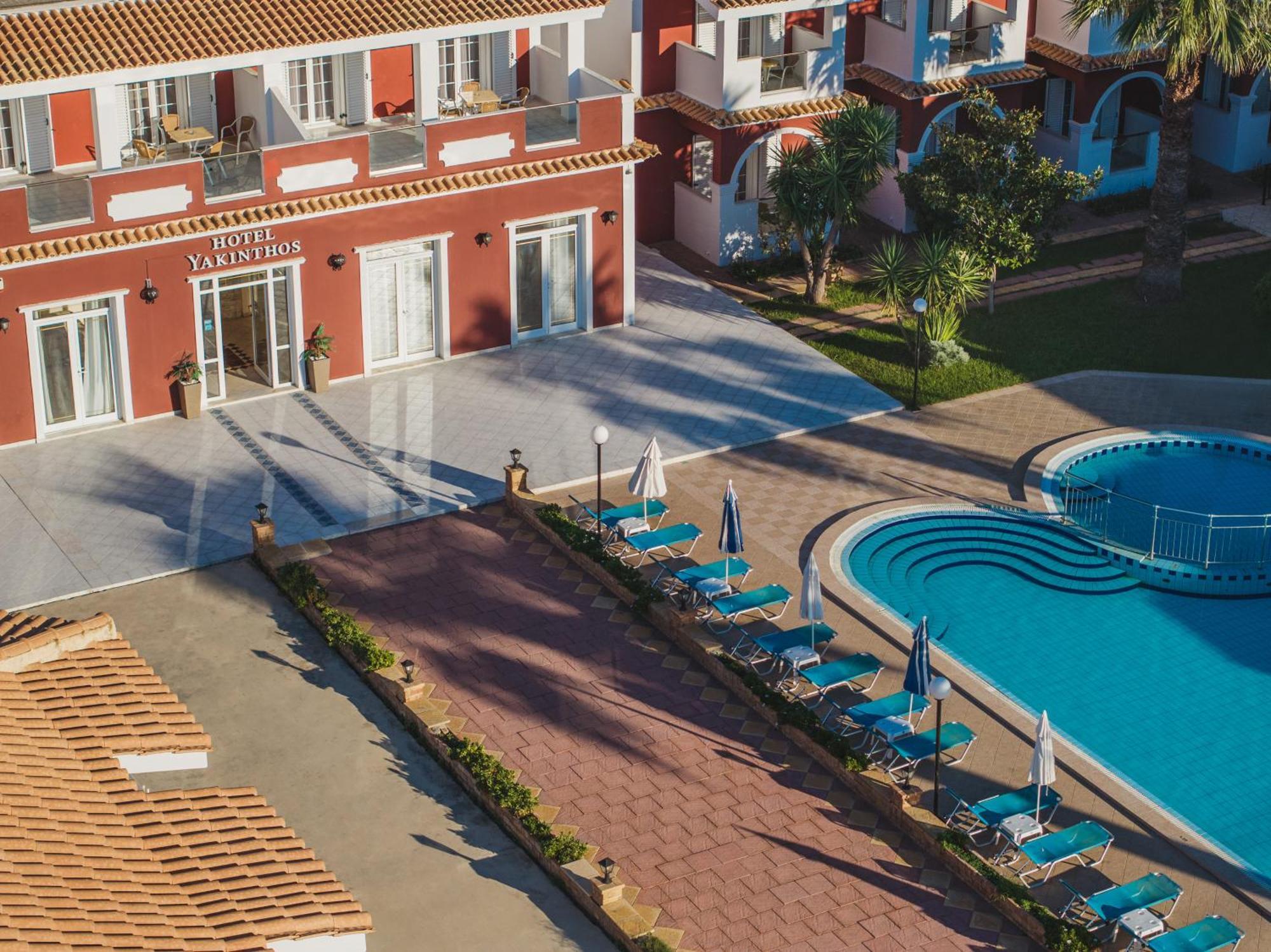 Yakinthos Hotel ラガナス エクステリア 写真